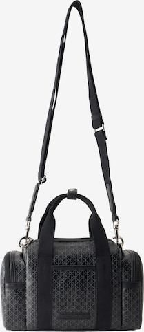 Geantă de umăr de la Calvin Klein pe negru: față