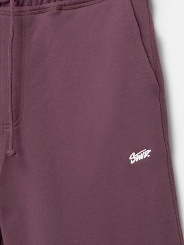 Loosefit Pantalon Pull&Bear en violet
