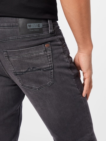 MUSTANG Regular Jeans 'Washington' in Grey