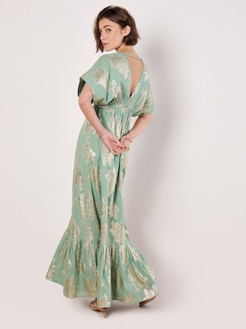 Apricot Dress ' ' in Green