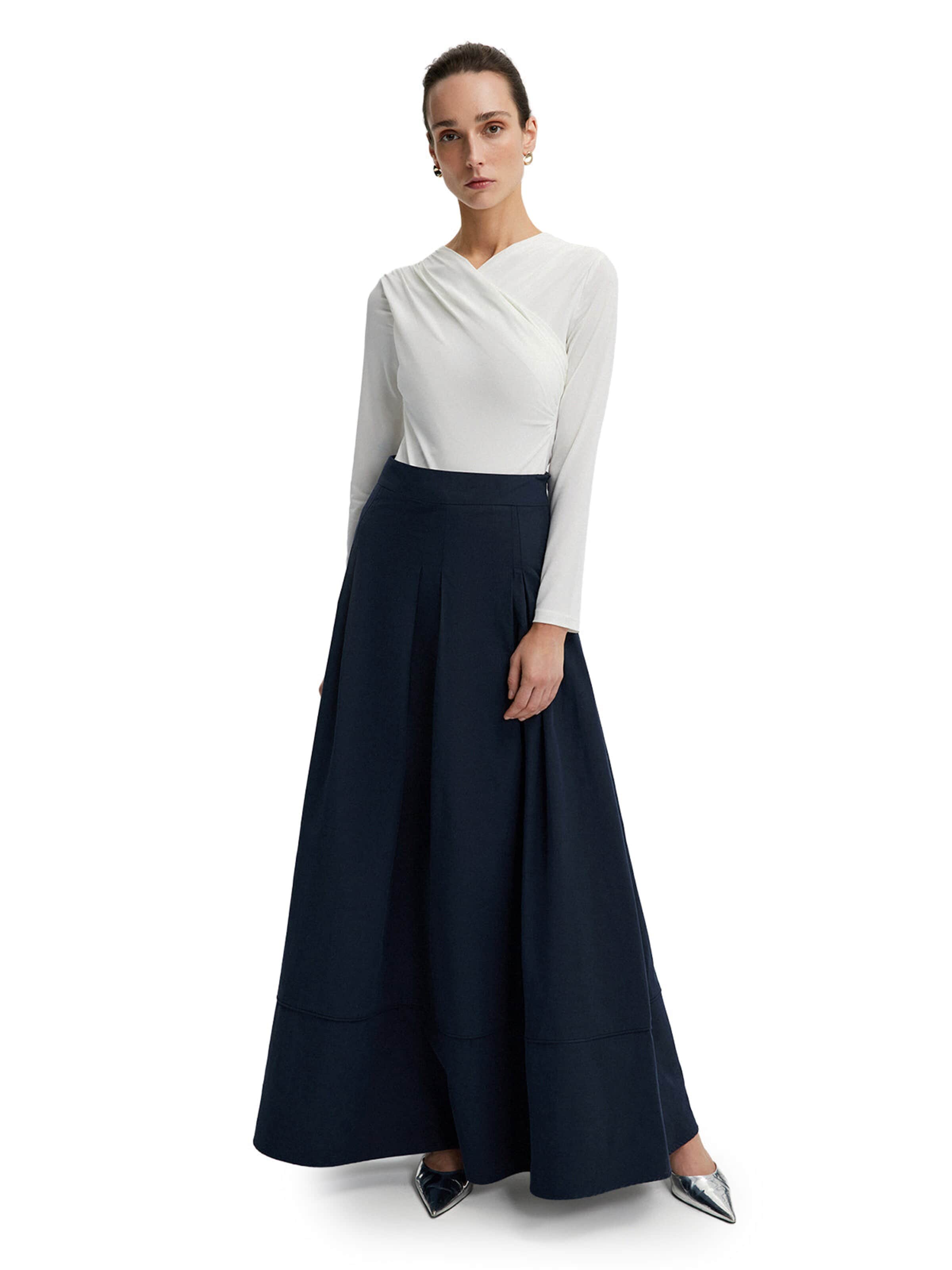 Jupe 'A Line Skirt With Pocket Detail' Touché Privé en bleu : devant