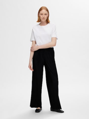 SELECTED FEMME - Loosefit Pantalón 'RYA ELLIE' en negro