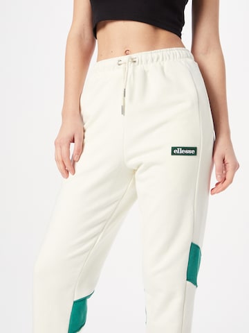 ELLESSE - Tapered Pantalón 'Joinne' en blanco