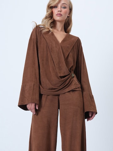 Trend Alaçatı Stili Kalhotový kostým – hnědá