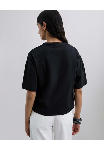 Scalpers T-shirt i svart