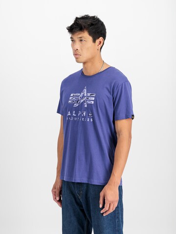 ALPHA INDUSTRIES T-shirt i lila: framsida