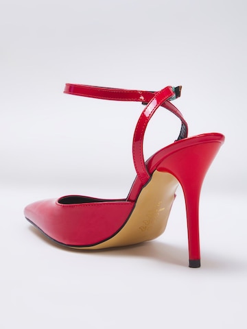 Escarpins à bride arrière Trendyol en rouge