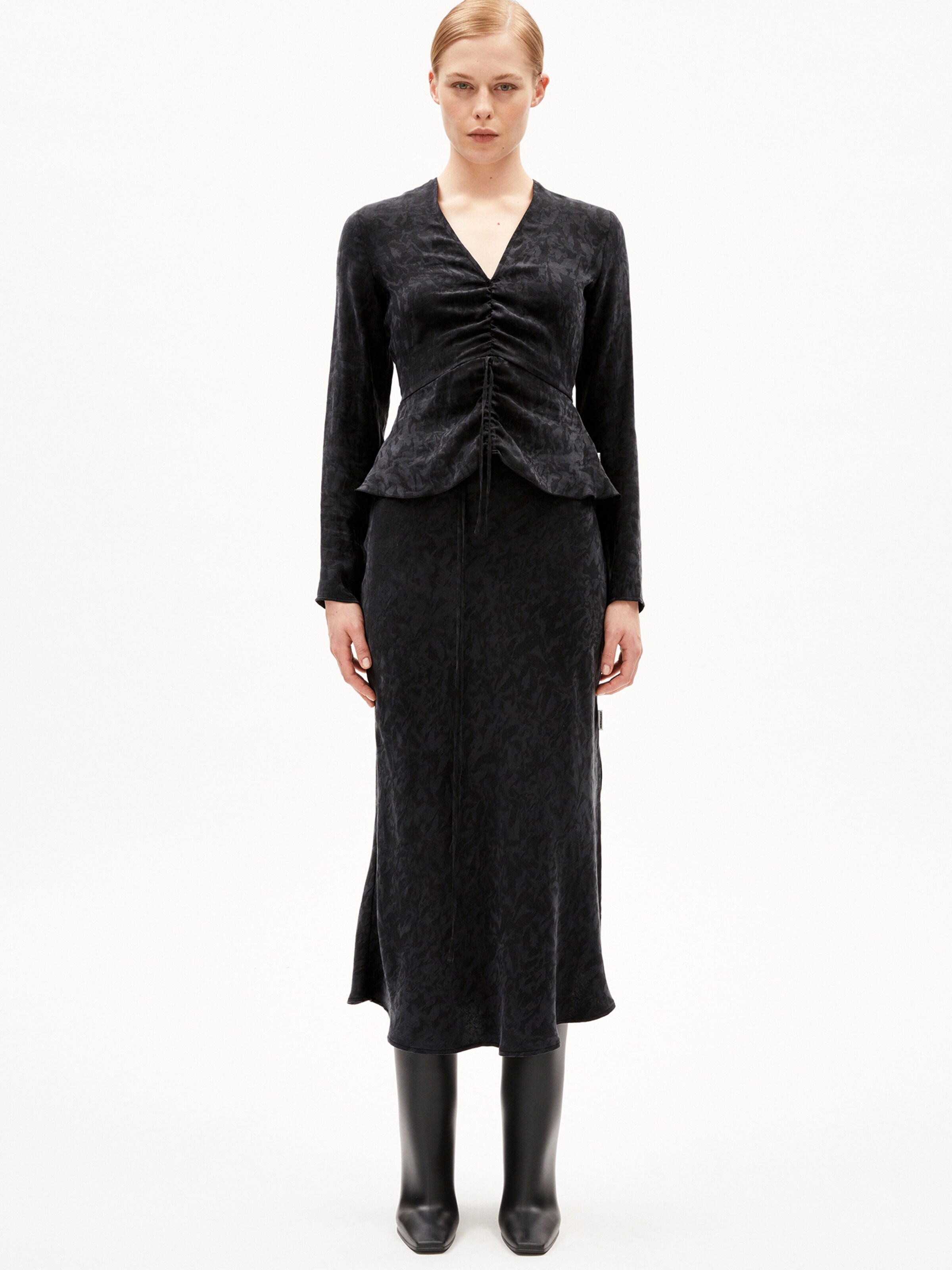 ARMEDANGELS Blouse ' ANAYAA JACQ ' in Black: front