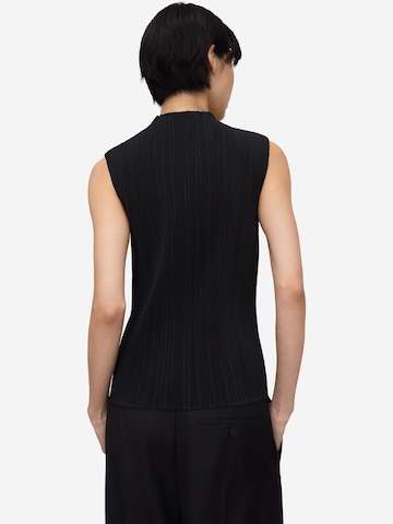 Haut Adolfo Dominguez en noir