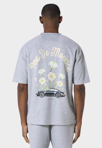T-Shirt 'Reverie' Pas De Monaco en gris : devant