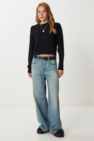 Happiness İstanbul Pullover in Schwarz