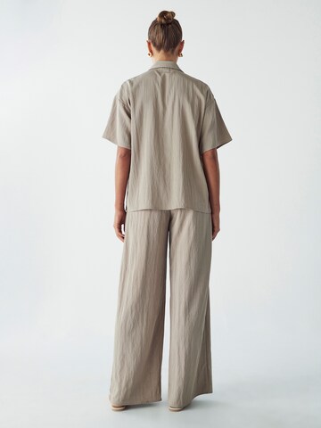 Willa - Blusa 'Valle' em cinzento: atrás