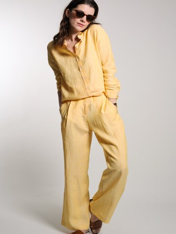 WEARABLE STORIES Blouse 'Paula' in Yellow
