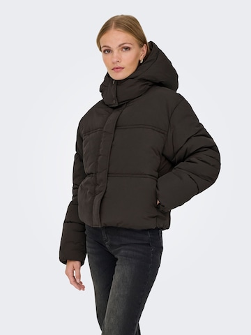 Veste d’hiver JDY en marron : devant