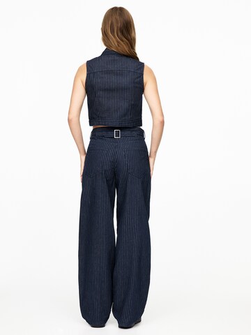 Pull&Bear Vesta – modrá