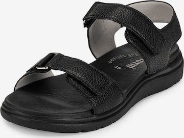 VITAFORM Strap Sandals in Black: front