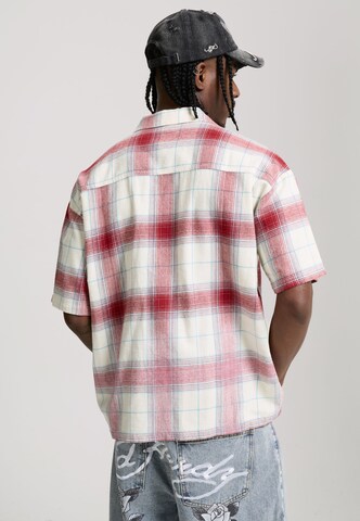 Ed Hardy Классический крой Рубашка в Красный