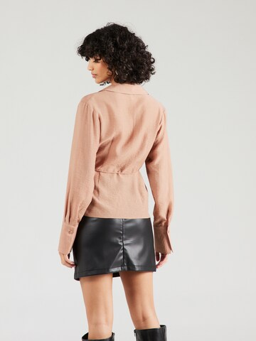 TOPSHOP Blouse in Beige