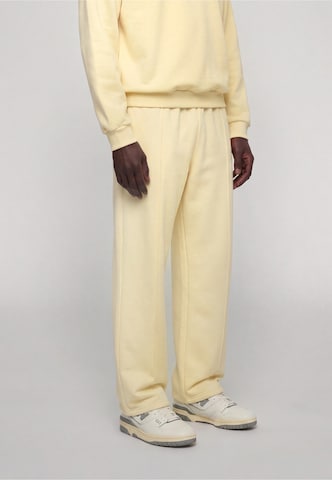 regular Pantaloni di Karl Kani in bianco