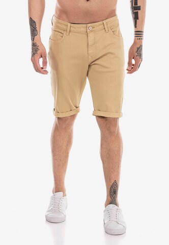 Redbridge Regular Chino 'Rayleigh' in Beige: voorkant