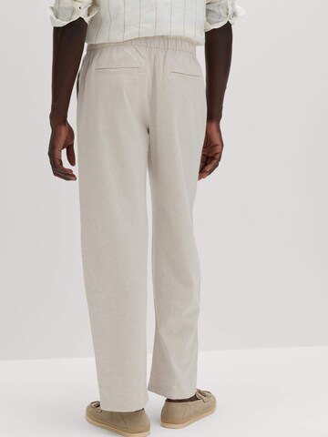 Marks & Spencer Regular Hose in Grau