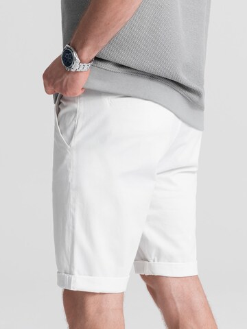 Ombre Regular Chino 'W243' in Wit