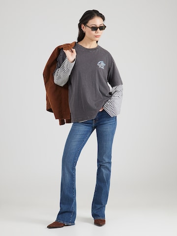 HOLLISTER Tričko - Čierna