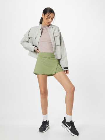 Nike Sportswear Shirt in Grau