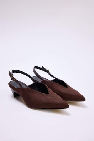 Trendyol Slingback Pumps in Brown