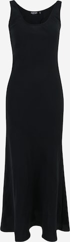 Rochie de la Nasty Gal Petite pe negru: față