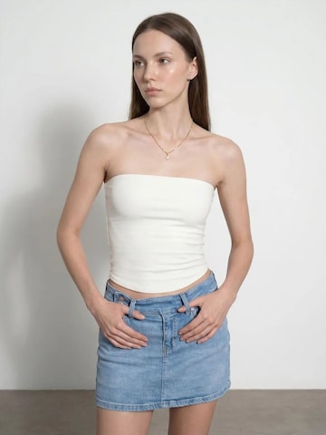 Dilvin Top in White