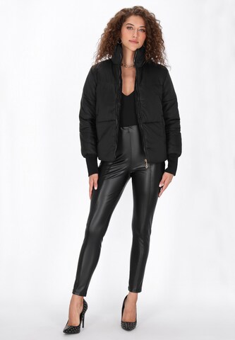 faina Between-Season Jacket in Black