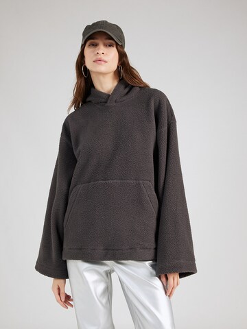 Pullover 'Cameron' di WEEKDAY in grigio: frontale