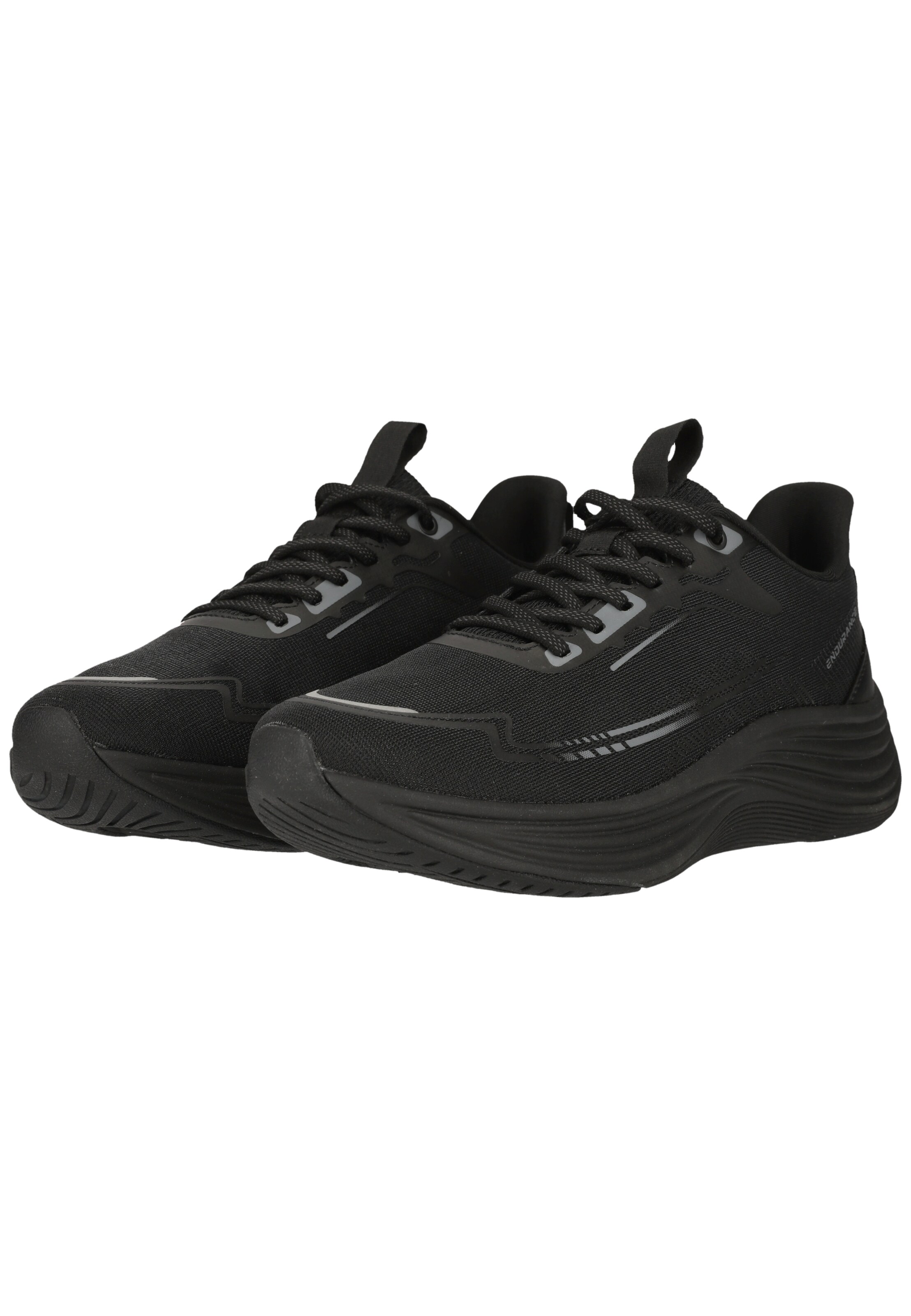 ENDURANCE Platform trainers 'Vilanova' in Black