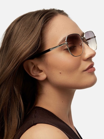 L37 HANDMADE SHOES Solbriller 'GAMMA' i sølv