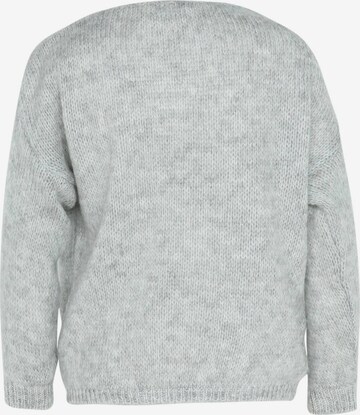 Cassis Sweater in Grey