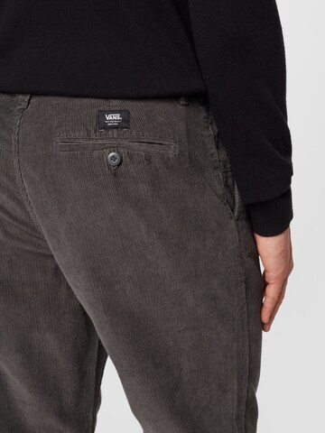 Loosefit Pantalon chino 'AUTHENTIC' VANS en gris