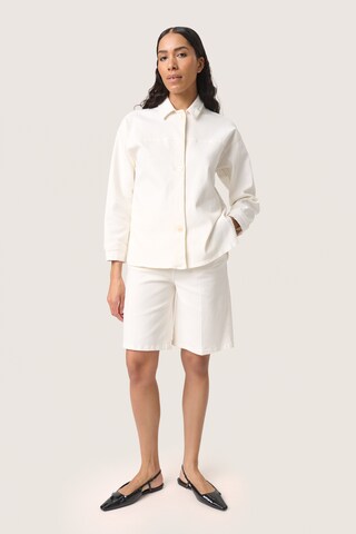 Chemisier 'Selino ' SOAKED IN LUXURY en blanc