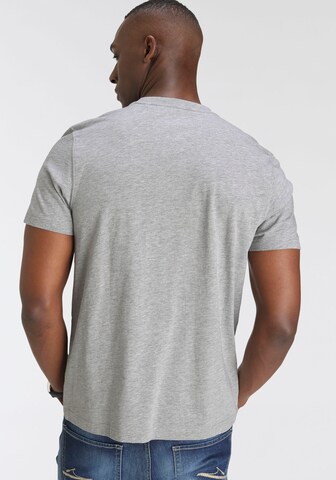 DELMAO T-Shirt in Grau