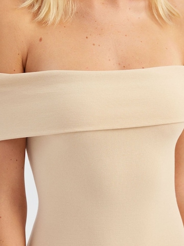 Hiccup - Vestido em bege