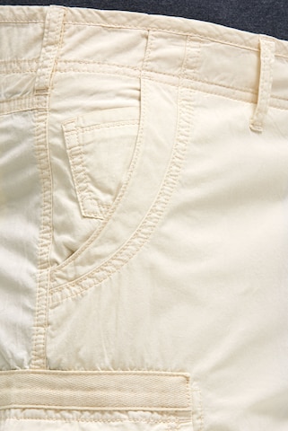 CAMP DAVID Regular Cargo Pants in Beige