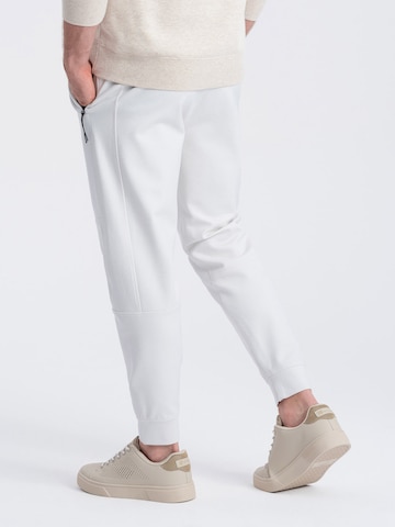 Regular Pantalon 'PASK-0142' Ombre en blanc