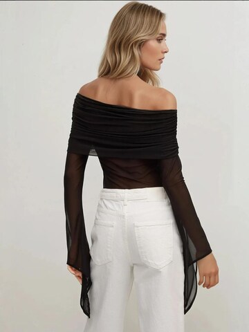 Hiccup Shirt in Black