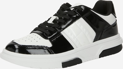 Tommy Jeans Baskets basses 'The Brooklyn' en noir / blanc, Vue avec produit