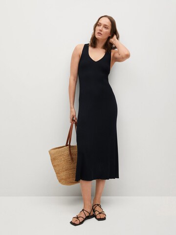 Robe MANGO en noir : devant