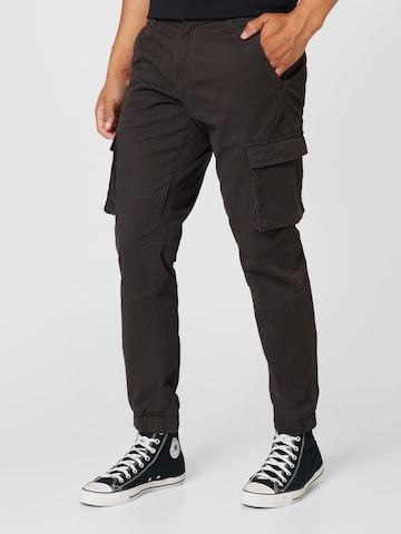 Only & Sons Tapered Cargo Pants 'Cam Stage' in Black: front