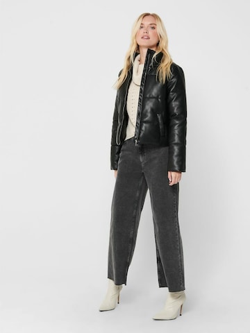 JDY Between-Season Jacket 'Trixie Faux' in Black