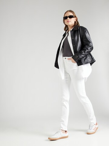 PIECES Slim fit Jeans 'NUNNA' in White