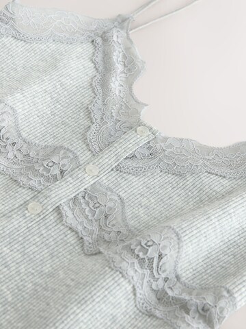 Next Top in Grau