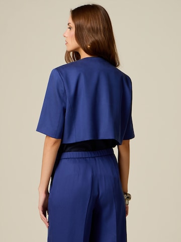 oltre Between-Season Jacket in Blue